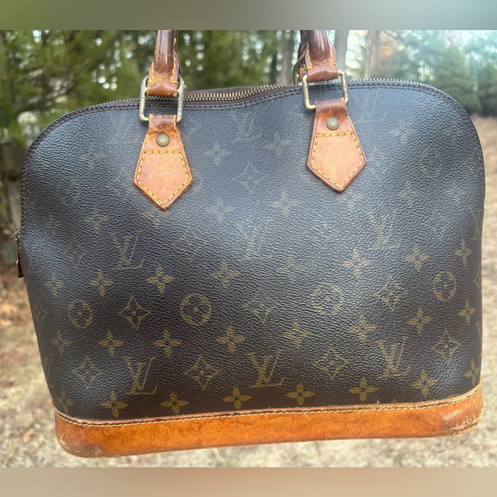Louis Vuitton Handbag Authentic